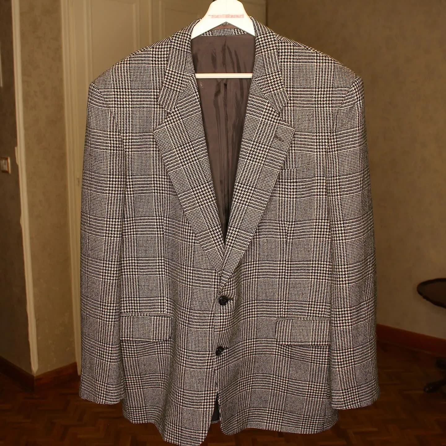 Mens Vintage 1990’s Wool Glen Plaid ‘Yves Saint Laurent’ Blazer, view 2 of 5