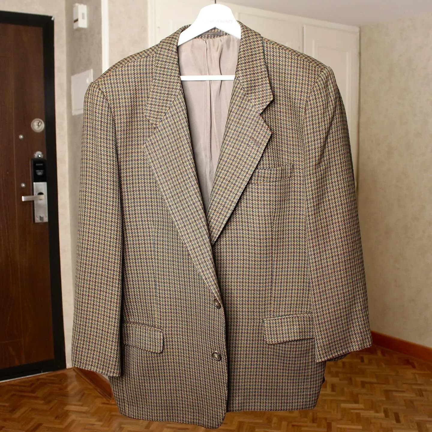 Mens Vintage 1990’s Glen Plaid Wool ‘Yves Saint Laurent’ Blazer, view 2 of 4