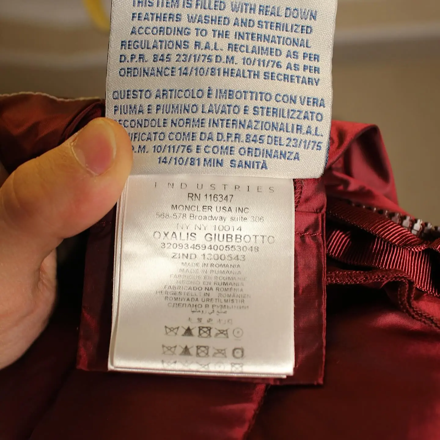 Rare Moncler Oxalis Giubbotto puffer jacket, view 6 of 9